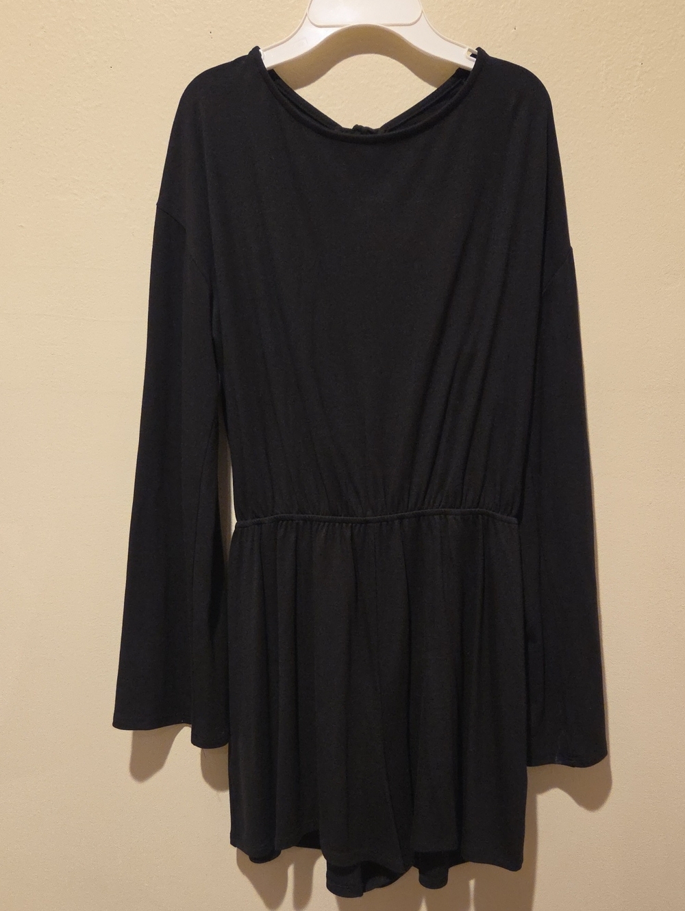 ❤️ LULUS FOR EVERY OCCASION BLACK LONG SLEEVE CUTOUT JERSEY ROMPER, MEDIUM - Picture 4 of 16